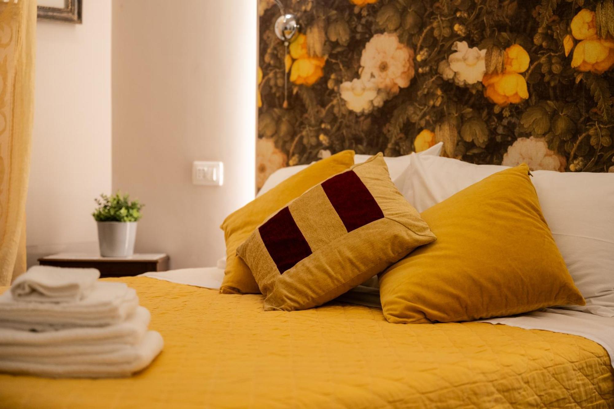 Smooth Mansion In Ponte Vecchio Apartment Флоренция Екстериор снимка